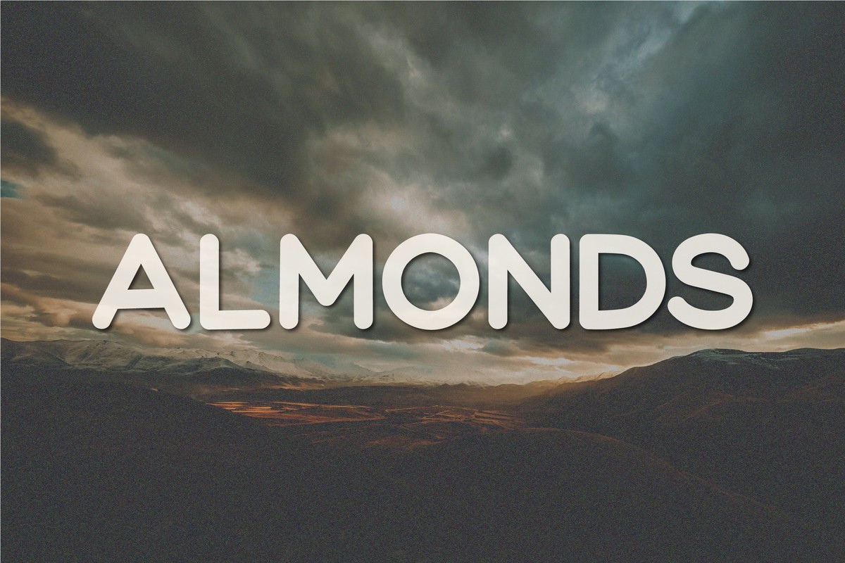 Schriftart Almonds