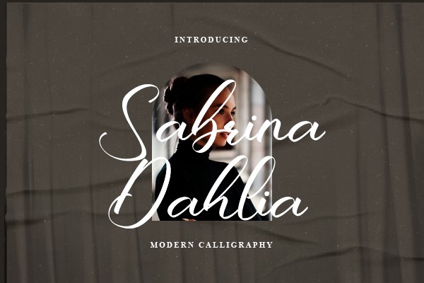 Schriftart Sabrina Dahlia