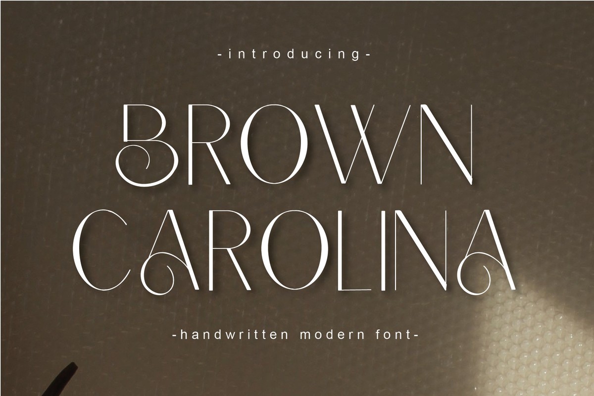 Schriftart Brown Carolina