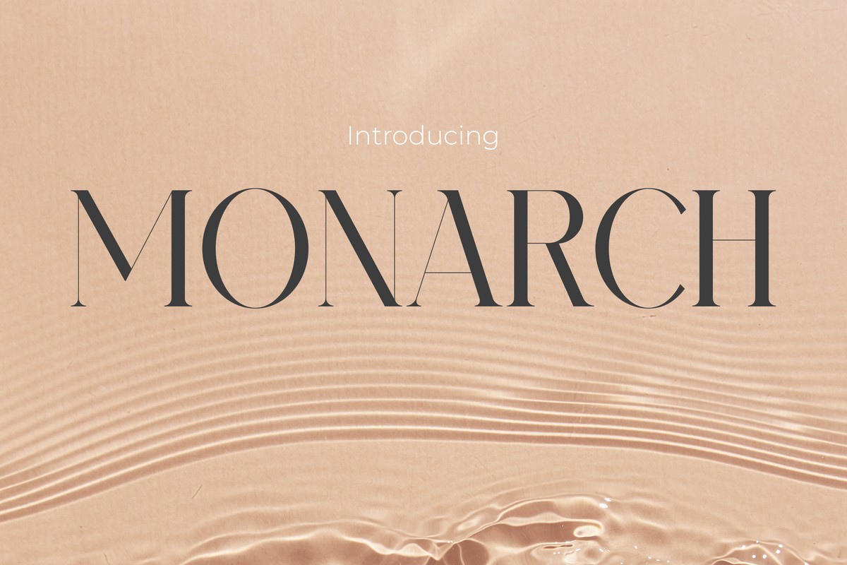 Schriftart Monarch